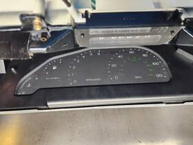 Yf3f-10849-ab Lincoln 2000 Continental Speedometer Instrument Cluster Mph Tested