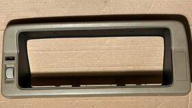 24ub39 Mazda 1986-1993 B2200 Pickup Oem Gauge Cluster Bezel Trim Beige Tan