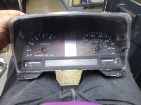 257-58652 Mazda 89-95 Mpv Speedometer Cluster 87k