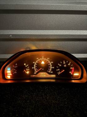 2105403448 Mercedes-benz 1999 E300 W210 Turbo Diesel Instrument Speedometer Cluster Gauge Oem