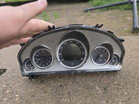 2125401048 Mercedes-benz 10-11 W212 E550 E350 Speedometer Odometer Instrument Cluster Gauge 92k