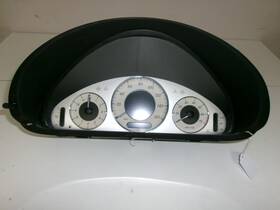 A2095409911 Mercedes-benz 03-09 W209 Clk500 144k Speedometer Instrument Gauge Cluster