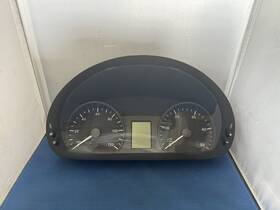 A9064468421 Mercedes-benz 07-08 Sprinter Speedometer Instrument Cluster
