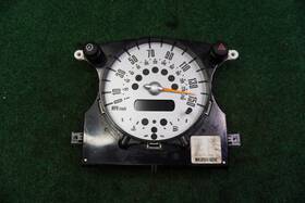 62116932508 Mini 2002-2008 Cooper Speedometer Gauge Cluster 106k Miles Oem