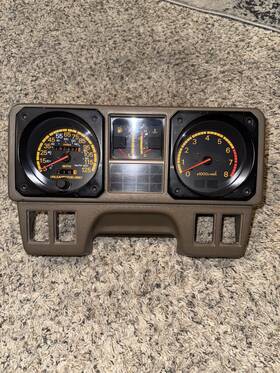 Mb603771 Mitsubishi 1986-1991 Montero Pajero Dodge Raider Instrument Cluster Brown Oem
