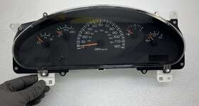 22181776 Mopar 2001-2003 Dodge Ram Van Instrument Gauges Speedometer Cluster Assembly Oem