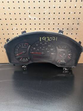 24810-7s01a Nissan 2004-2005 Armada Instrument Speedometer Cluster 193 071 Miles