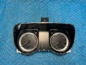 24810-9fs7a Nissan Titan Xd 5.0l Speedometer Cluster 45 010 Miles On It 2016-2019 Oem