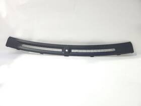 6852350 Nissan Used Instrument Cluster Bezel Fits 2017 Titan Xd Grade B