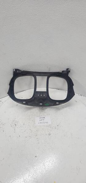 P744 Nissan 2013 Malibu Instrument Cluster Bezel Assembly