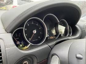 95564133400 Porsche 08 09 10 Cayenne Speedometer Instrument Cluster