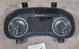 P6843775ad Ram 2020 2500 Laramie Speedometer 6.7l Diesel Mph 7.0 Inch Screen Id