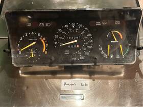 88481112 Saab 1982 900 Turbo Gauge Instrument Cluster