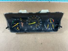 88481570 Saab 1989-1991 900 Speedometer Gauge Instrument Cluster 137k Miles