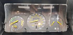 Saab Vdo 9120551 1989 To 1993 Classic 900 Non Turbo Speedometer Gauge Cluster 189682 Miles