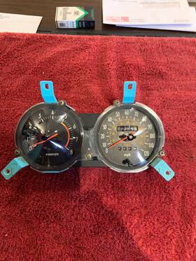 157000-8843 Toyota 1976 1977 Celcia Dash Gauge Cluster Speedometer Tachcometer Odometer