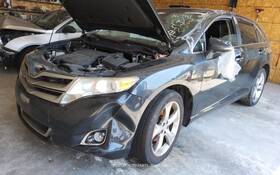 257-65643 Toyota Venza 2013-2015 Speedometer / Instrument Cluster 1531099