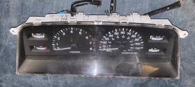Toyota 4x4 3.0l V6 92-95 4runner / Pick Up Truck Auto Instrument Gauge Cluster Speedometer