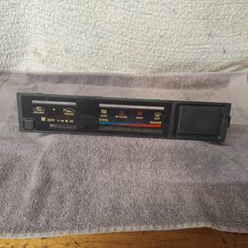 55519-89143 Toyota 84-89 Pickup 4runner Heater Dash A/c Control Faceplate Bezel Climate
