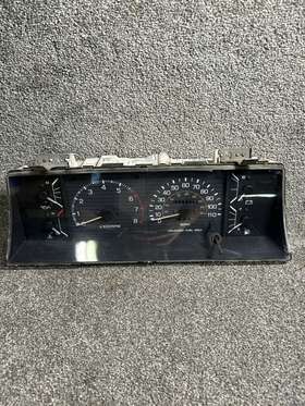 769804-200 Toyota 84-89 Pickup 4runner 127k Speedometer Analog Instrument Cluster Gauges