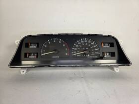 83010-04050 Toyota 1992-1995 Pickup 4runner Gauge Cluster Speedometer 77k Miles