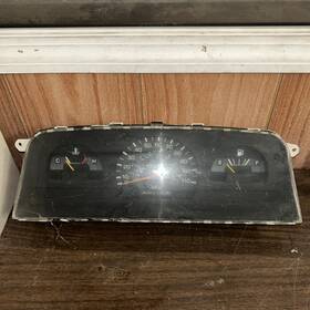 83010-35170 Toyota 92-95 Truck Speedometer Instrument Gauge Cluster 92k