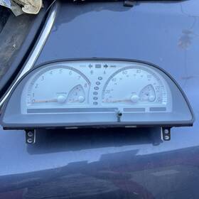 83800-06680-00 Toyota Speedometer Instrument Cluster 02 03 04 Camry Se Xle 149k Miles Sport