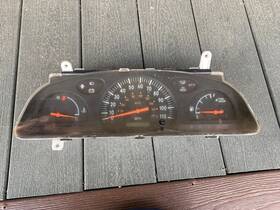 83800-oc200 Toyota 04 2004 Tundra Instrument Speedometer Cluster Gauge Mph