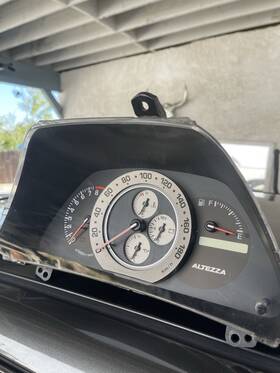 8380053030 Toyota Altezza 2001-2005 Sxe10 Gxe10 Gauge Cluster Speedometer