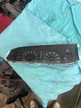 83810-07060 Toyota 2003-2004 Avalon A/t Instrument Cluster 190k Oem