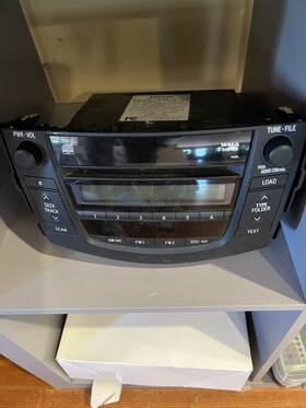 8668042010a0 Toyota 2008 Rav4 Used Front Center Infotainment Display