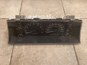 89467-115490 Toyota 1988 4runner/pickup Sr5 V6 Auto Tachometer Instrument Cluster Parts Only