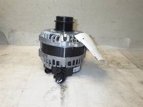 13561045 United Recyclers Group 7982576 Gmc Sierra Denali 2500 2025 Alternator 220 Amp 6.6l Diesel 5841
