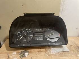 1377678 Vdo Bmw E28 528e Instrument Cluster Speedometer 176k Miles Oem