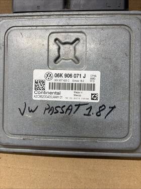 Volkswagen 06k 906 070 2013-2015 Passat 071 J Computer Brain Engine Control Ecu Ecm