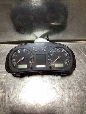 1j0920907b Volkswagen 04 05 06 07 Golf Oem 135k Cluster Speedometer 5879