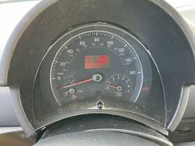 257-50603 Volkswagen Speedometer Cluster Mph Fits 06-07 Beetle 791401