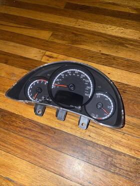 5c5920950p Volkswagen 14-16 Beetle 1.8l L4 Dashboard Instrument Cluster Speedometer Oem