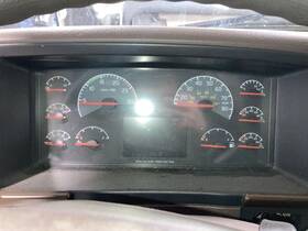 22261638-p01 Volvo 2011-2019 Vnl Speedometer Instrument Cluster - Used P/n 22261638p01