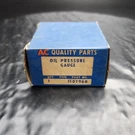 Oem Nos Gm 1507960 1953 Oil Pressure Gauge Chevrolet New In Box. Fixed Price $60.00.