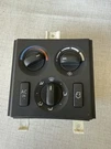Volvo Vnl 2GEN 04-18 Commercial Truck Dash Module A/c Climate Control, 21326144. Fixed Price $332.50.